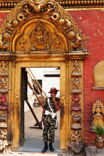 Nepal, Goldenes Tor in Bhaktapur Nepal, Goldenes Tor in Bhaktapur